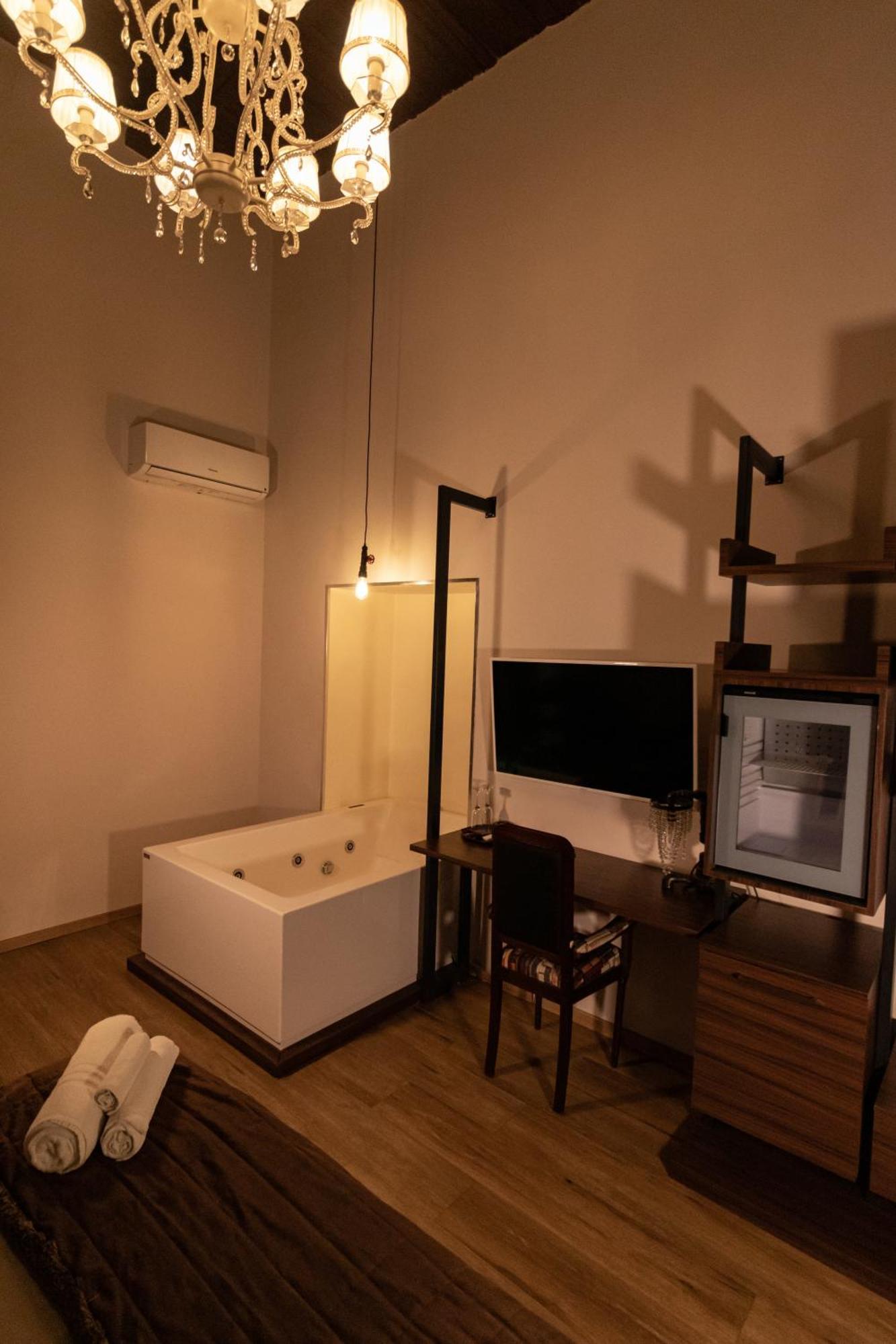 Duomo Luxury Suites Naples Exterior photo